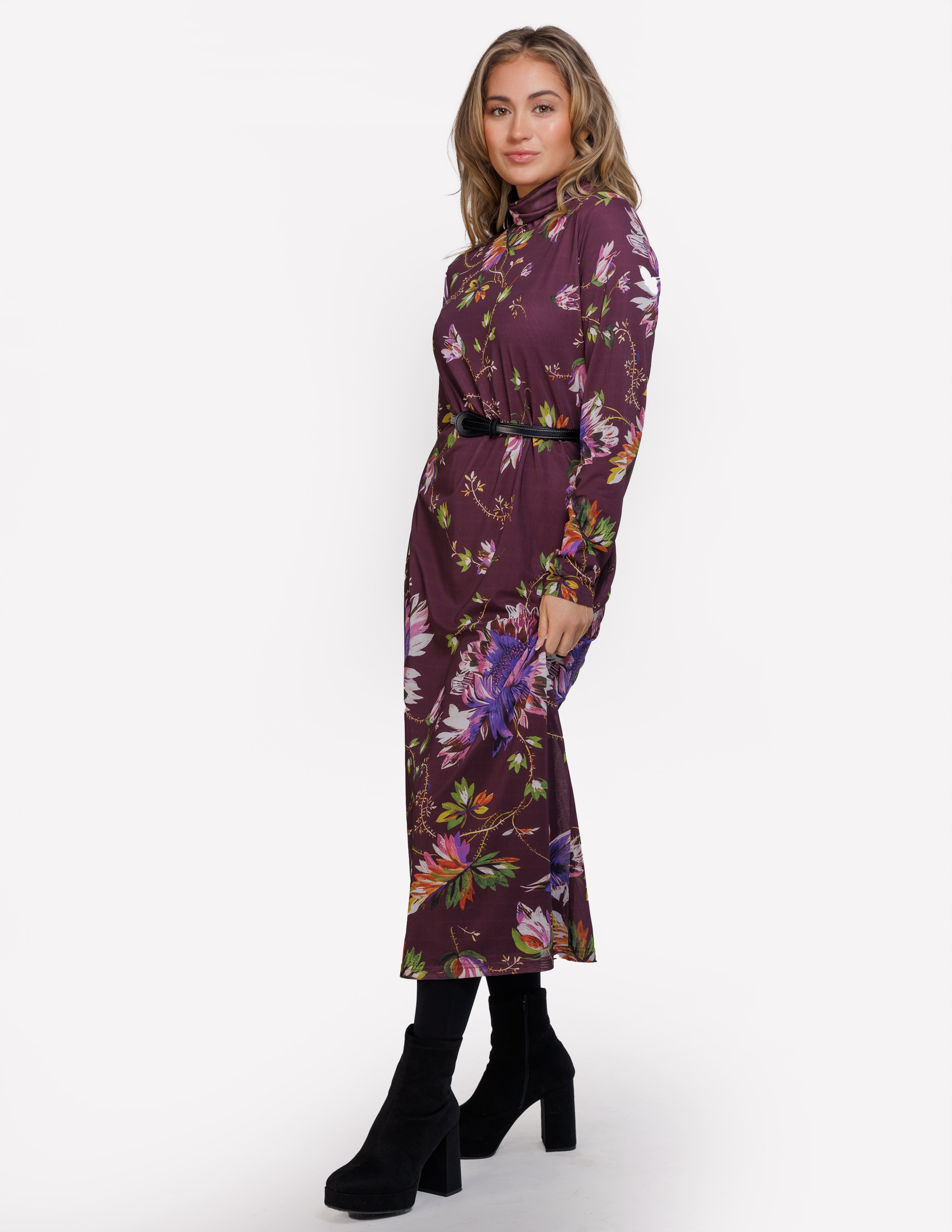 H IV 25594 DRESS