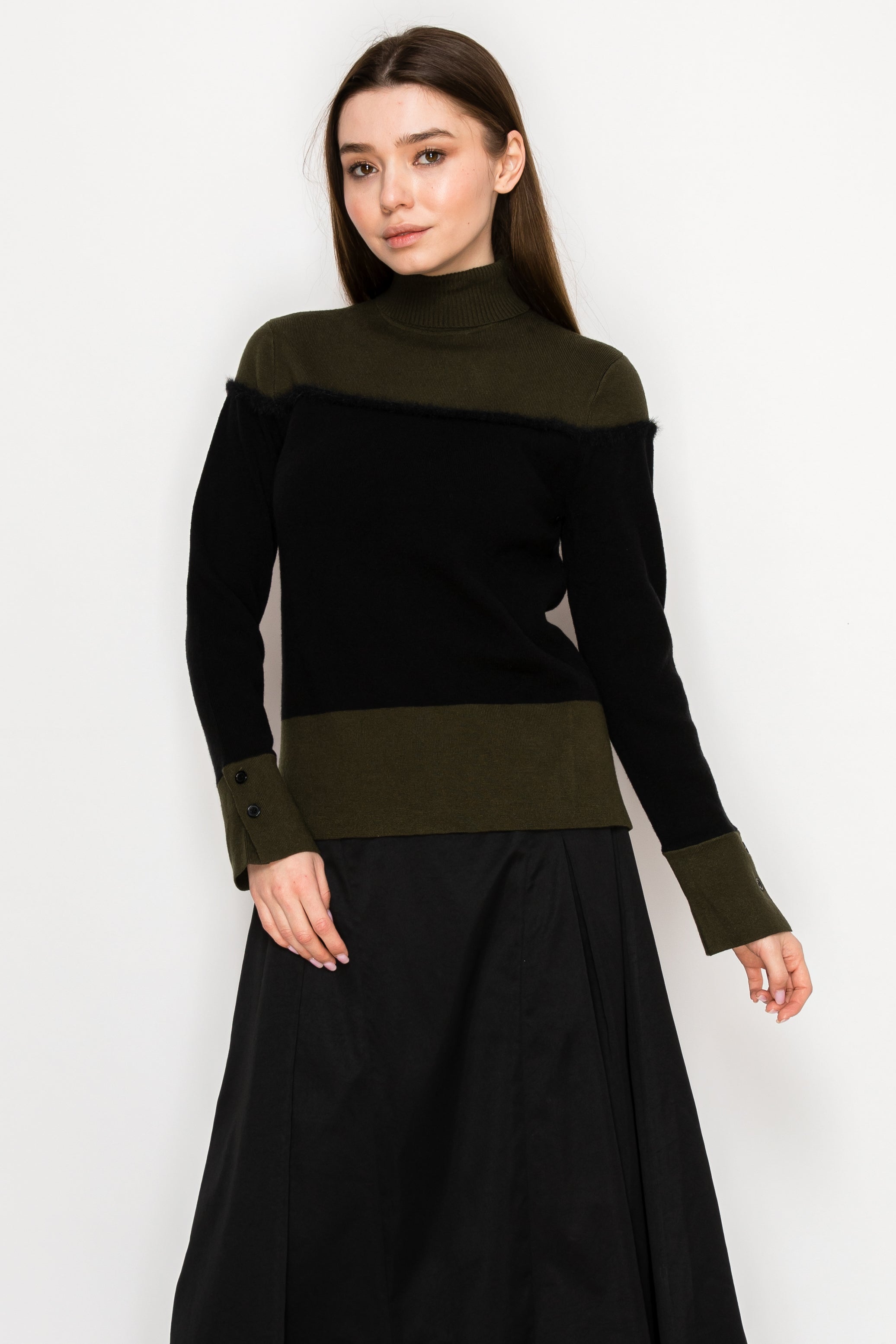 H YAL K4066 OLIVE SWEATER