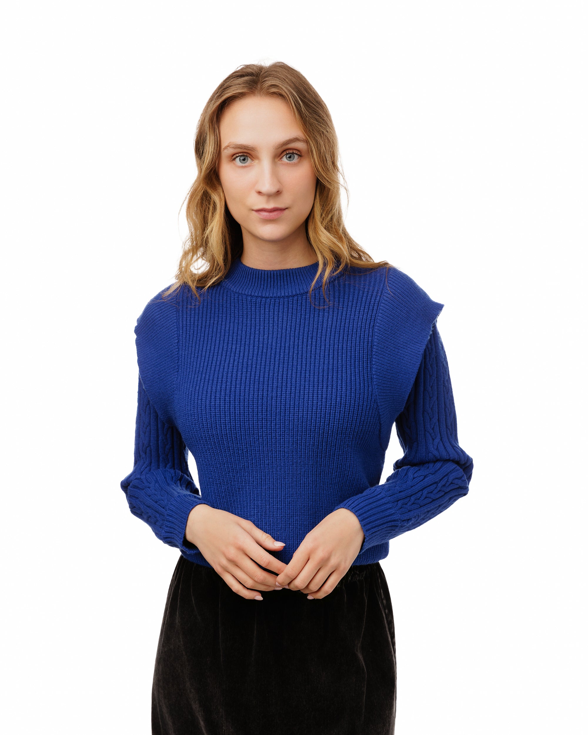 H LU WW5065T-A SWEATER